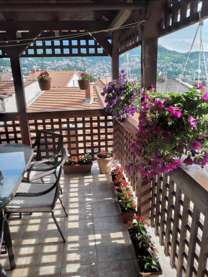Omar'S View Apartment Сараево Экстерьер фото